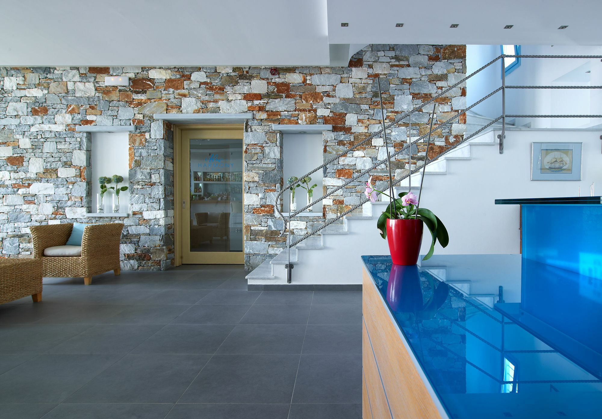 Blue Harmony Hotel Кинион Экстерьер фото